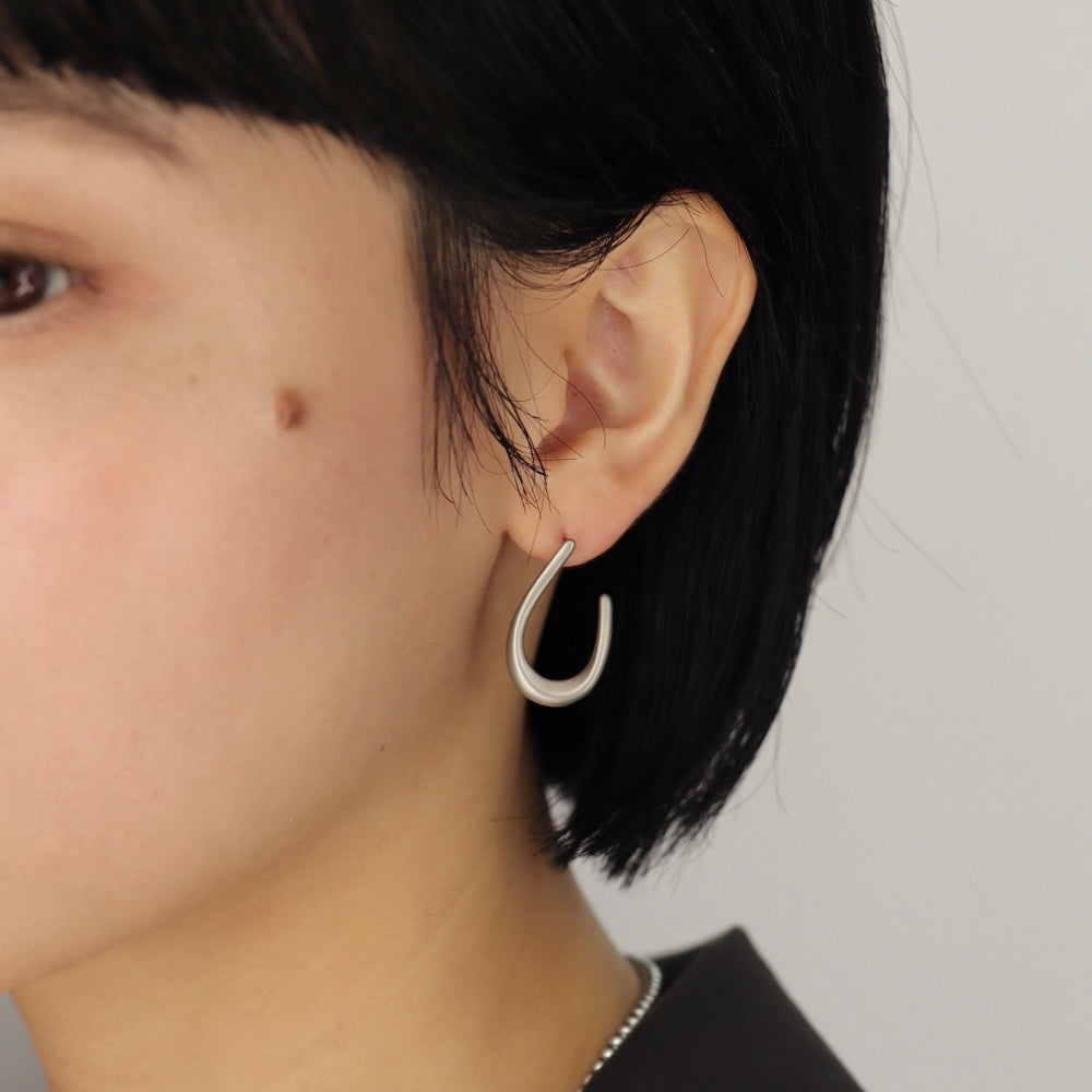 P054 open drop matte pierce