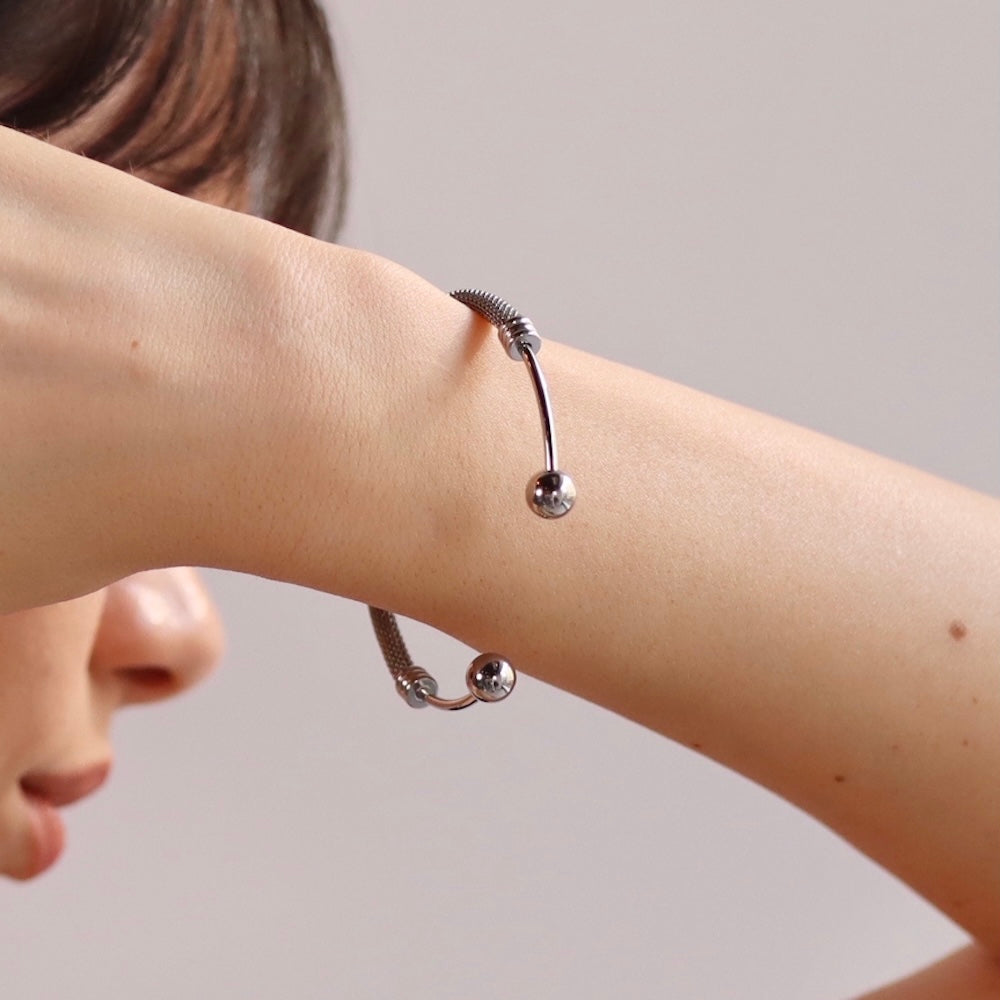N149 stainless mesh bangle