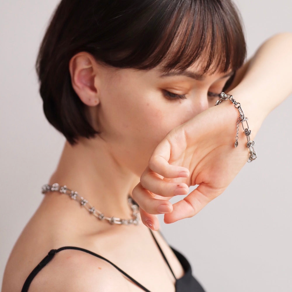 N063 stainless knot chain bracelet