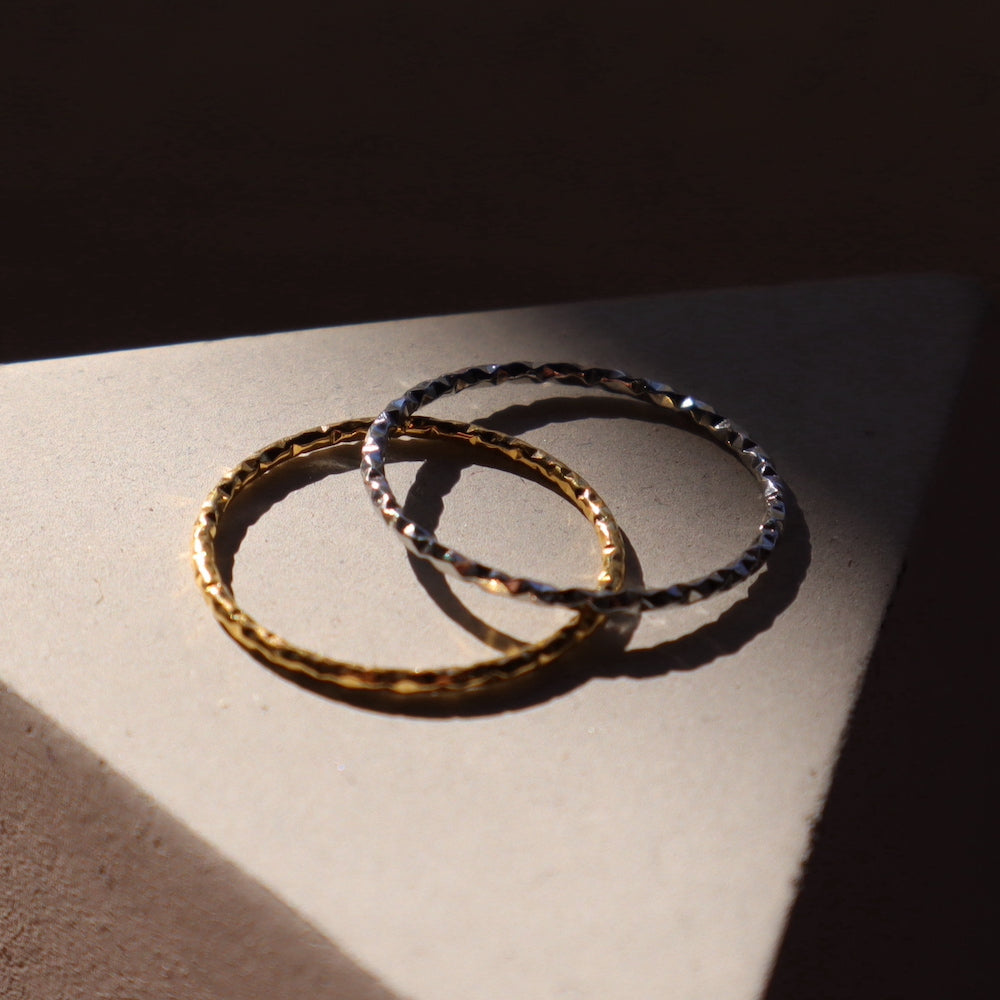 R075 stainless simple delicate ring