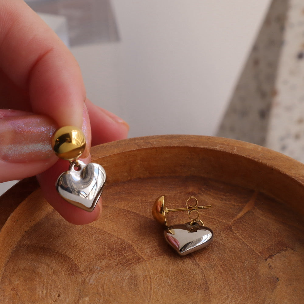 P051 stainless bicolor heart pierce
