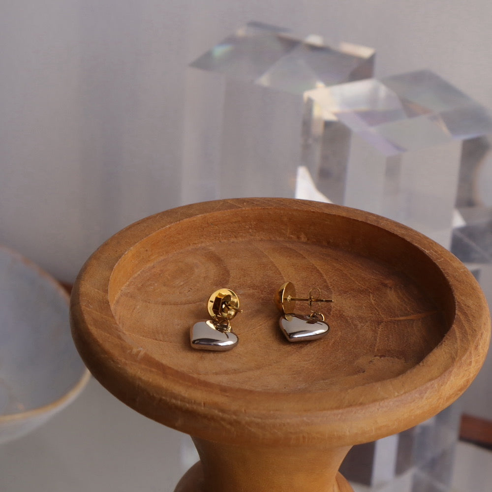 P051 stainless bicolor heart pierce