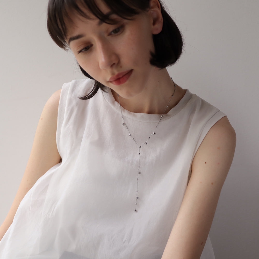 N077 stainless random ball necklace