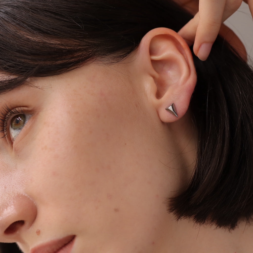 P163 stainless triangle minimum pierce