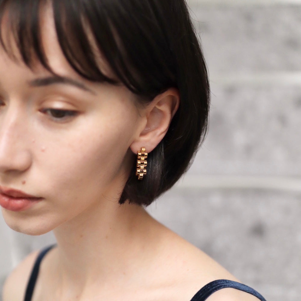 P269 stainless oversized chain pierce