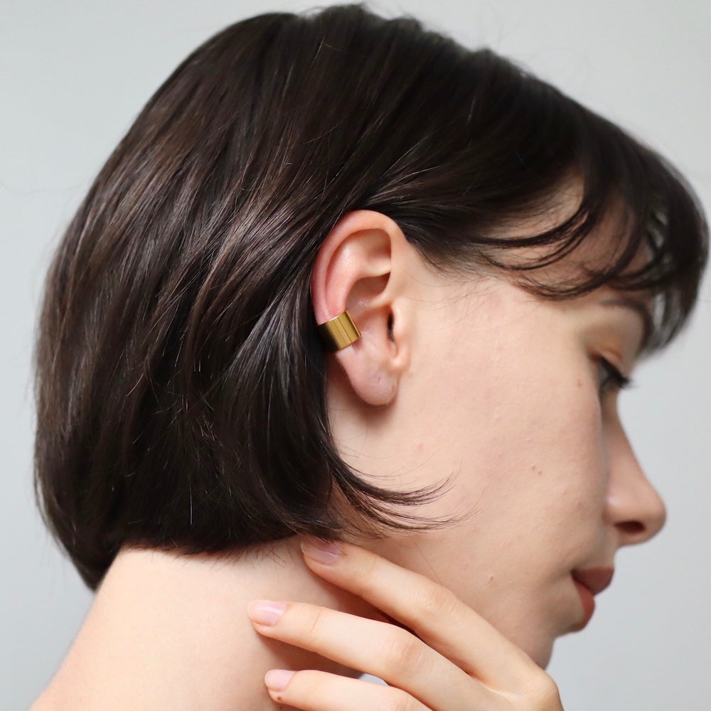 C025 stainless simple wide ear cuff