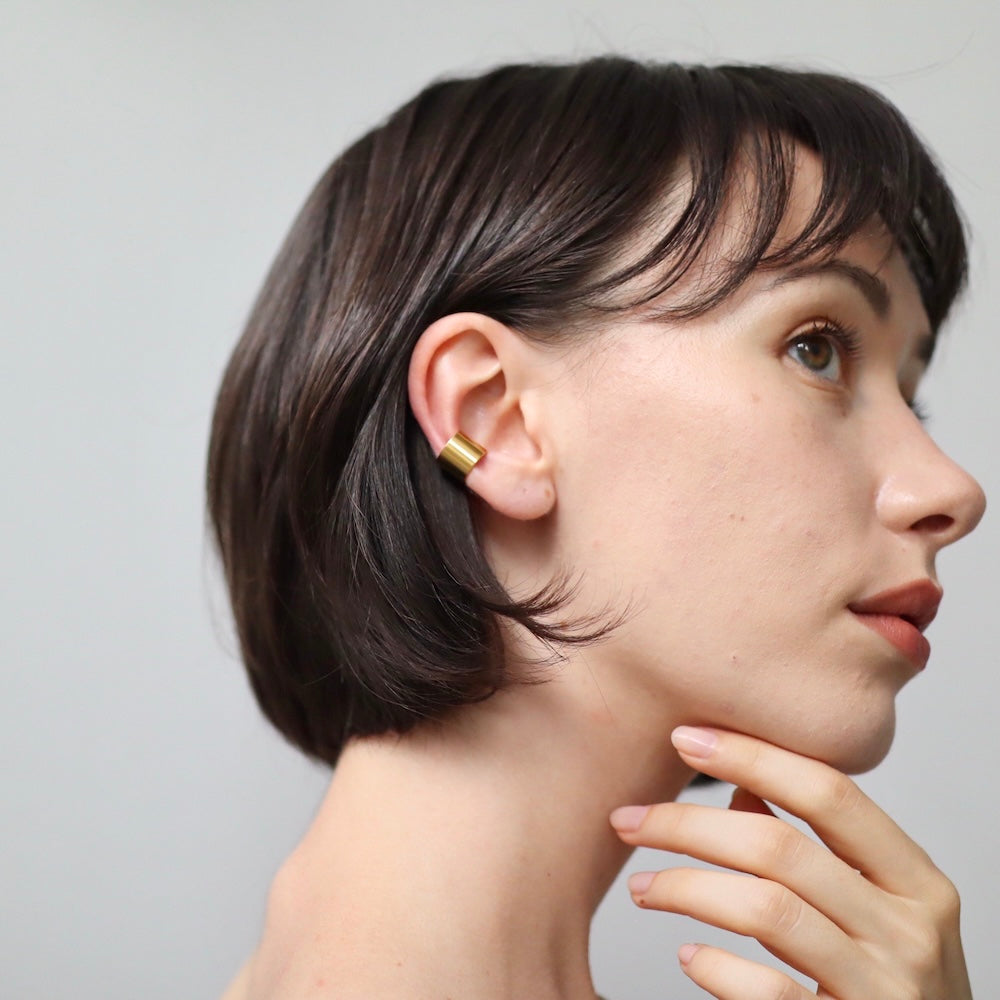 C025 stainless simple wide ear cuff