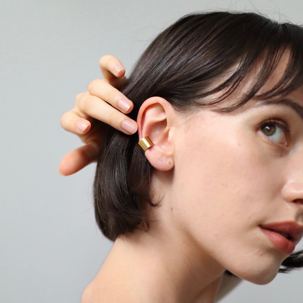 C025 stainless simple wide ear cuff