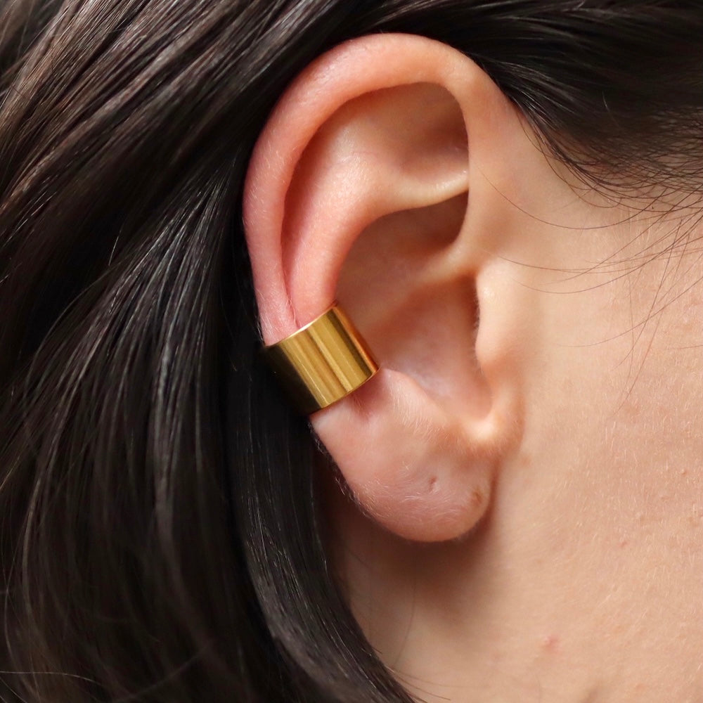 C025 stainless simple wide ear cuff