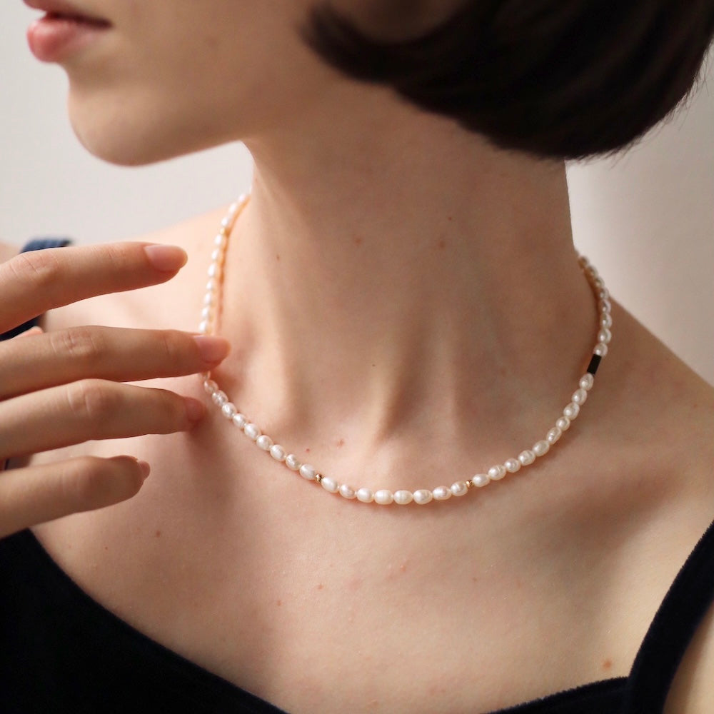 N137 stainless pearl necklace