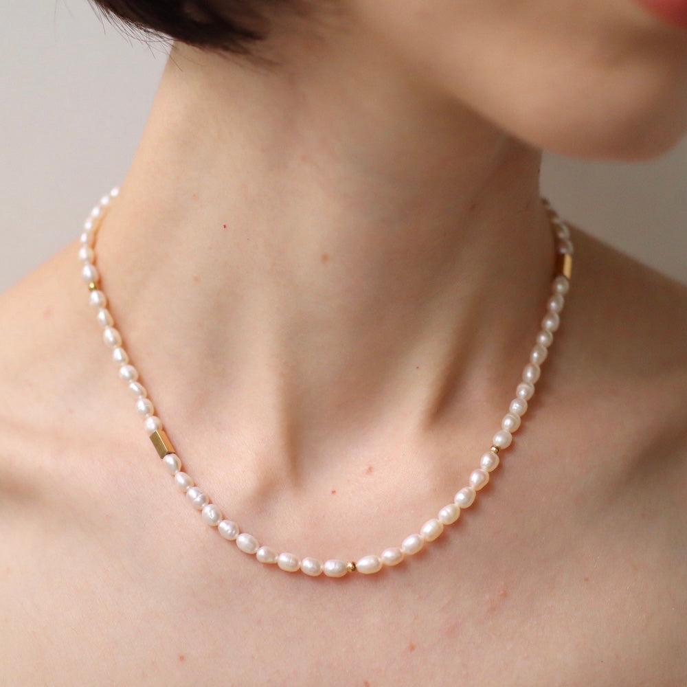 N137 stainless pearl necklace