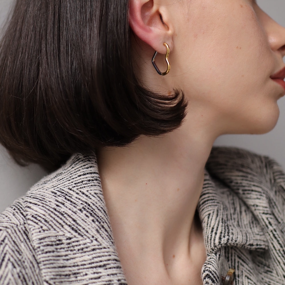 P126 stainless heart hoop pierce