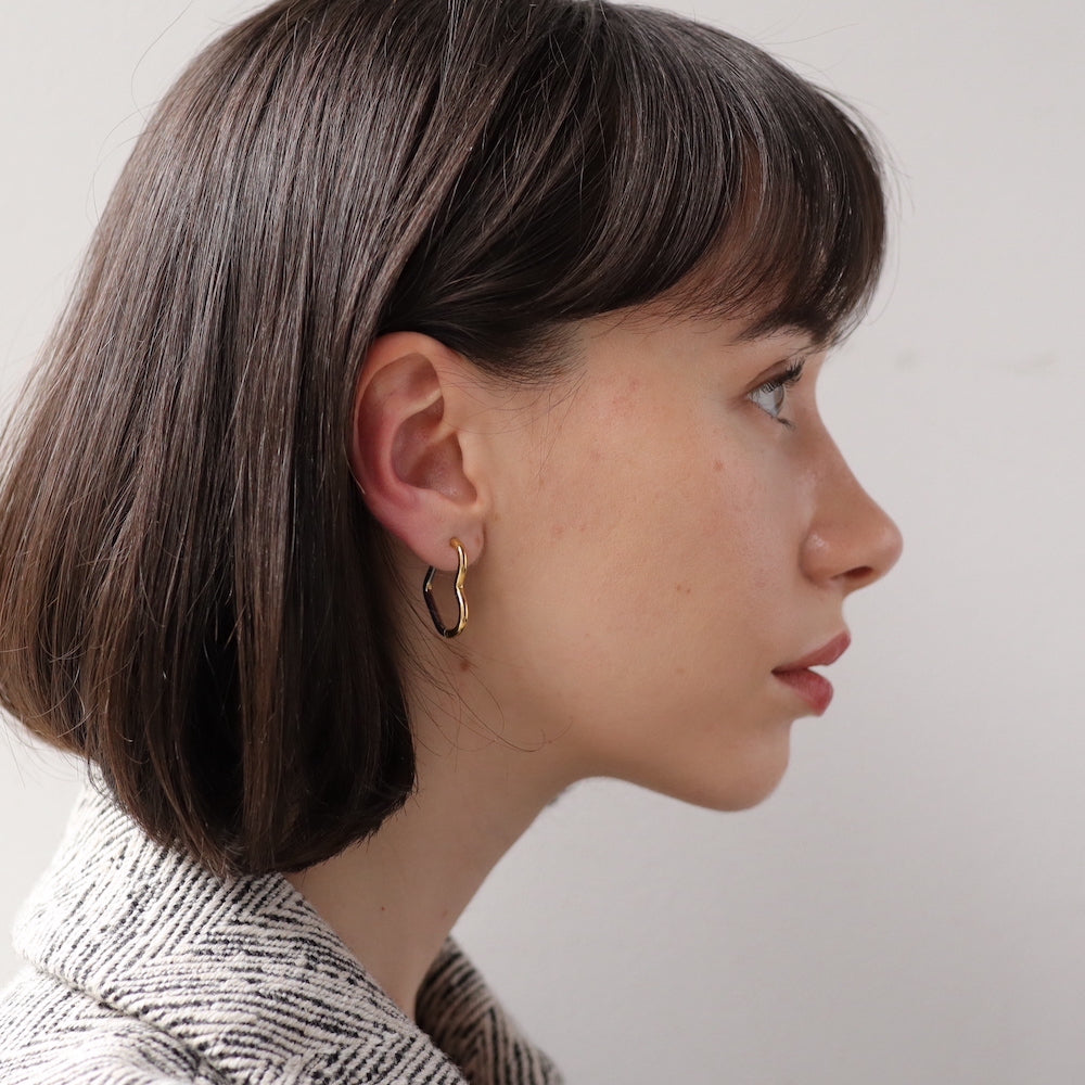 P126 stainless heart hoop pierce