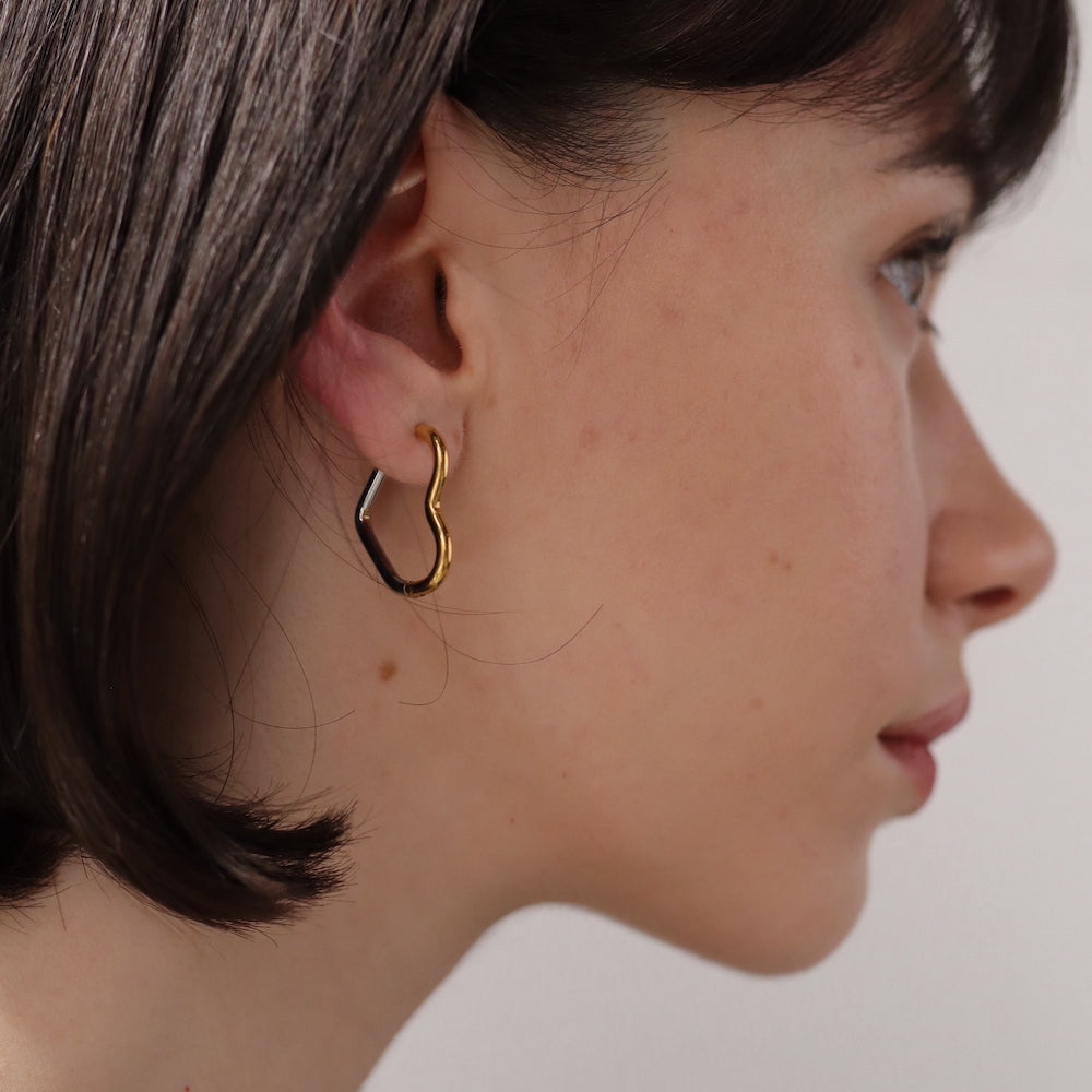 P126 stainless heart hoop pierce
