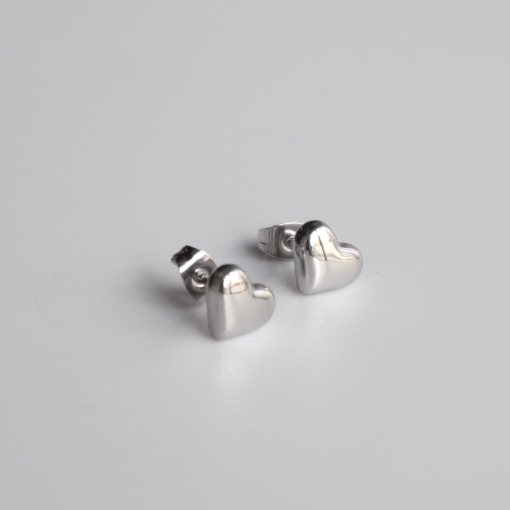 P072 stainless heart minimum pierce