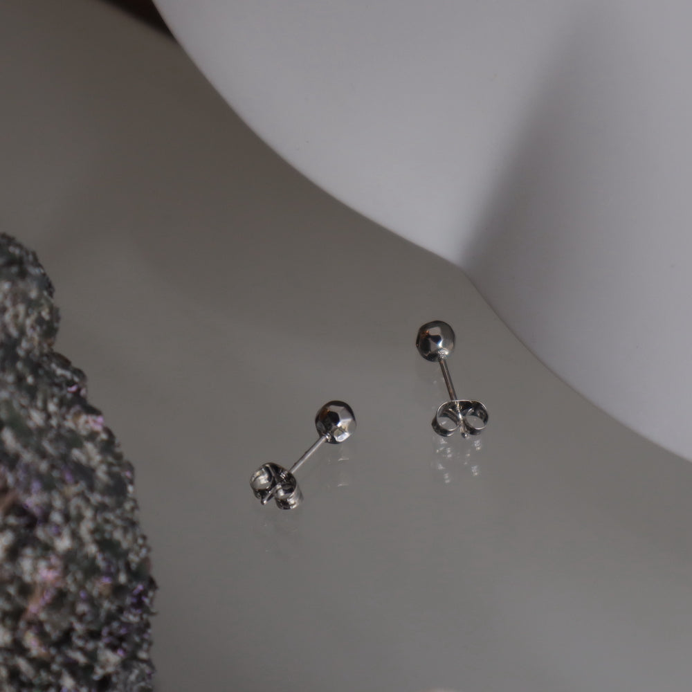 P100 stainless hammered design minimum pierce