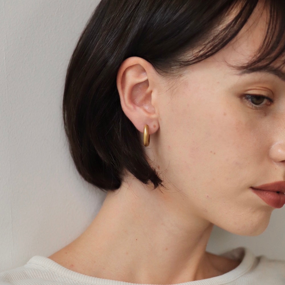 P315 stainless matte gold hoop pierce