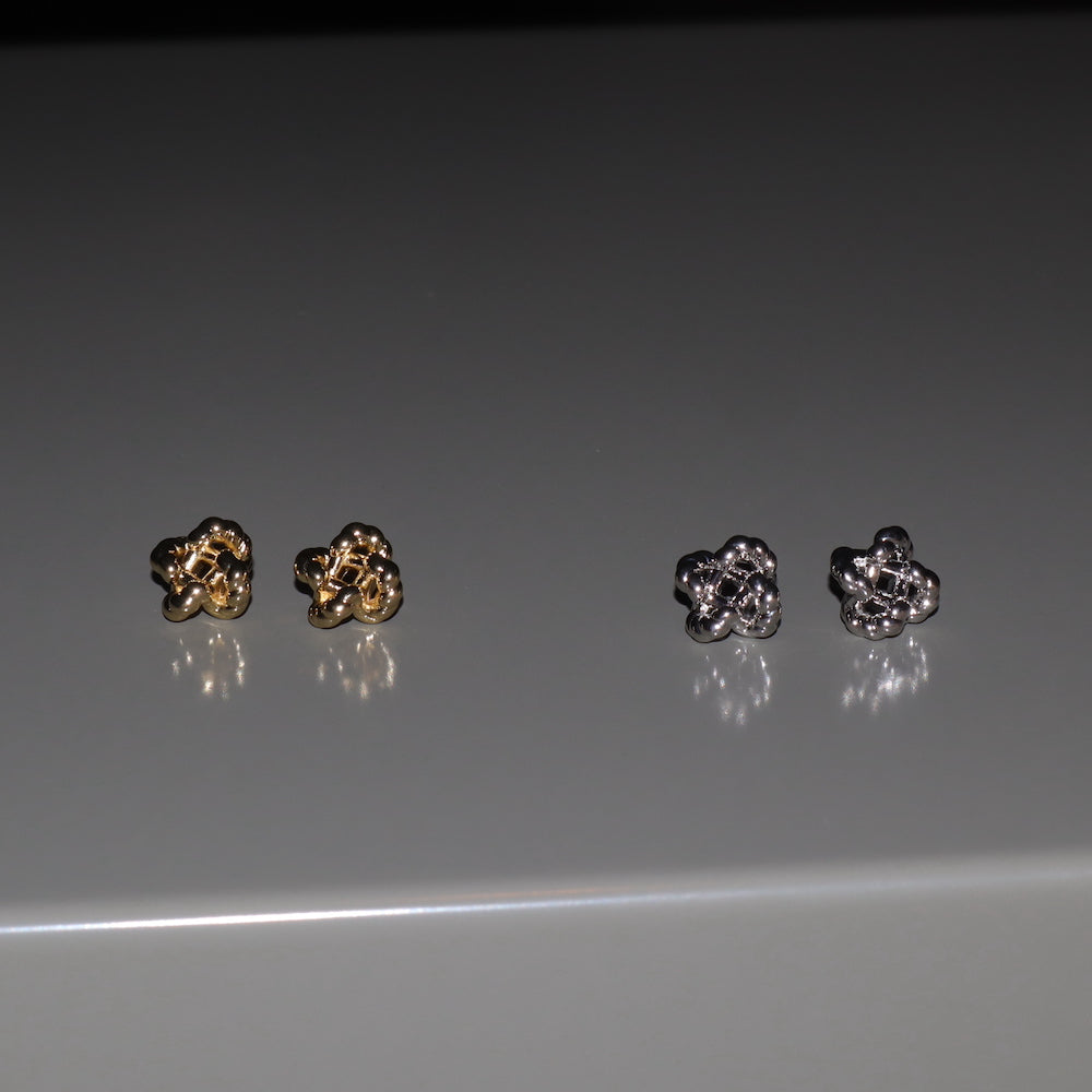 P337 flower twist minimum pierce