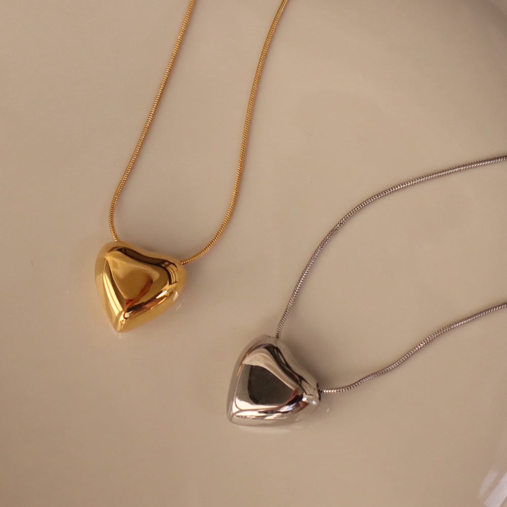 N186 stainless heart pendant necklace