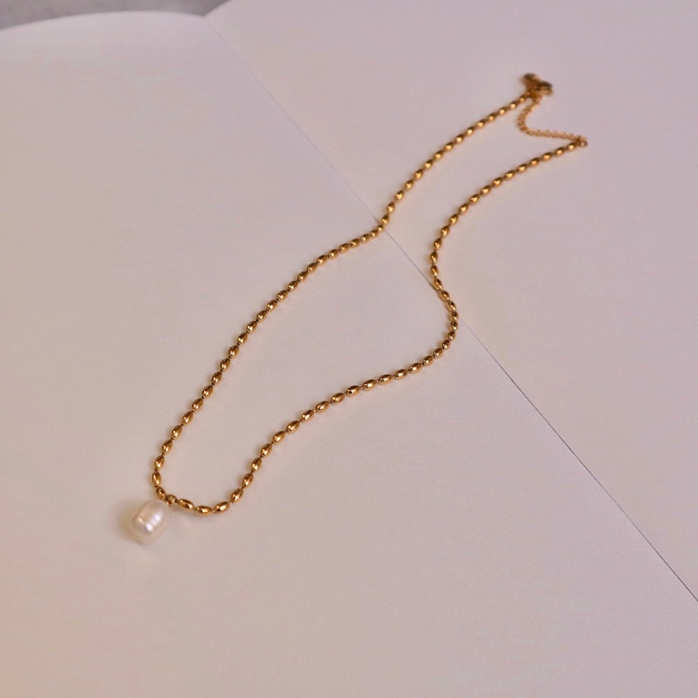N183 stainless freshwater pearl necklace