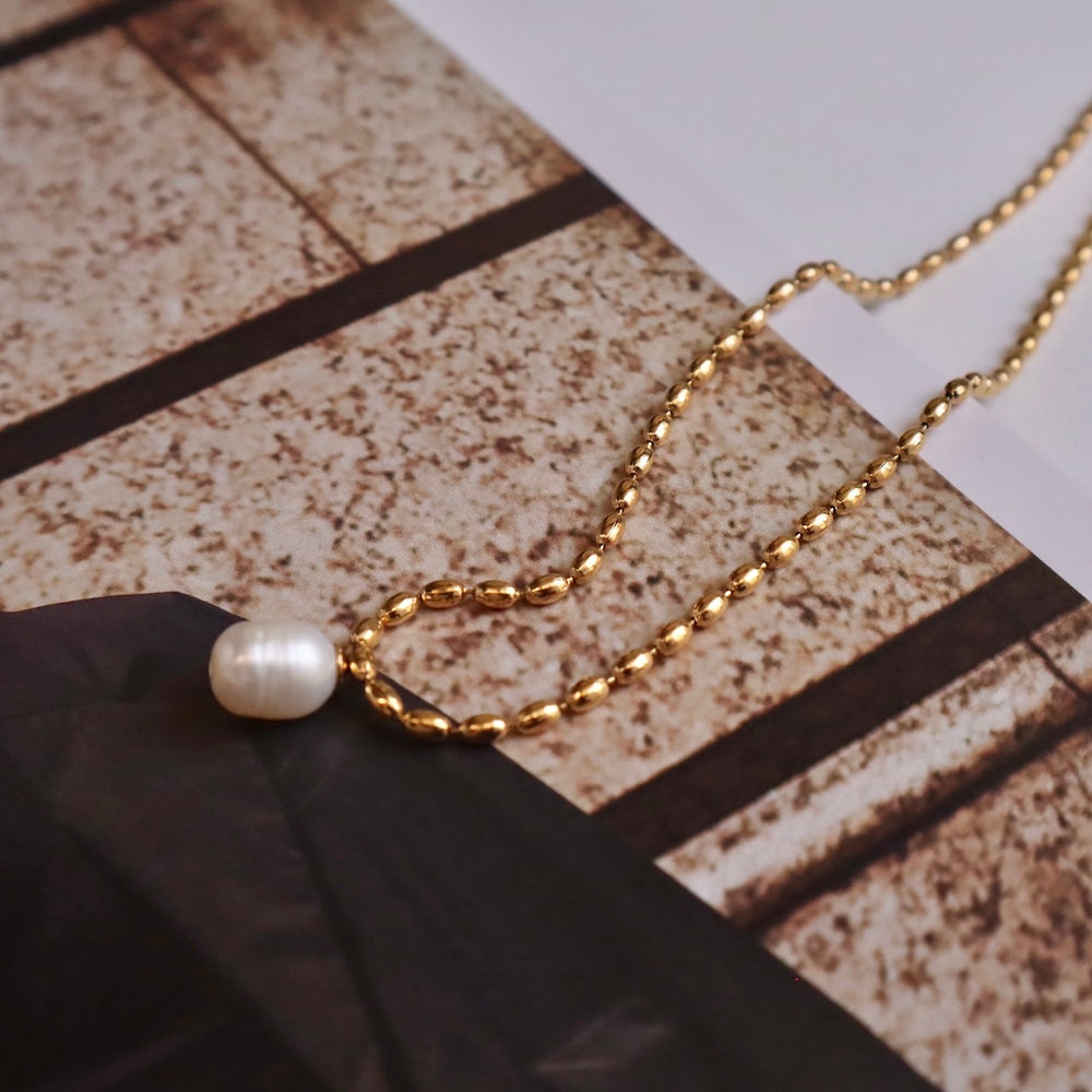N183 stainless freshwater pearl necklace