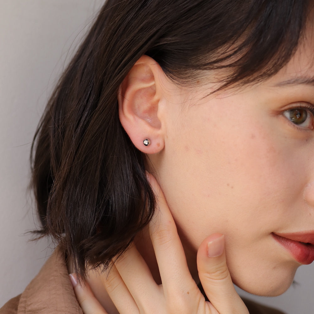 P100 stainless hammered design minimum pierce