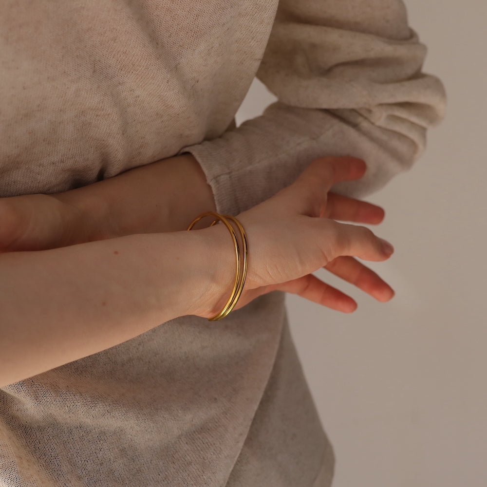 N030 stainless divided bangle