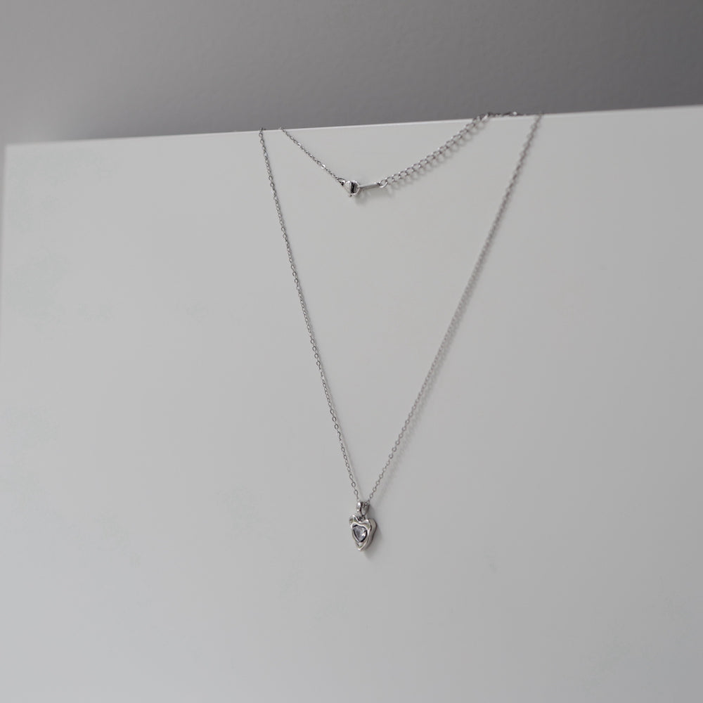 N246 stainless heart necklace