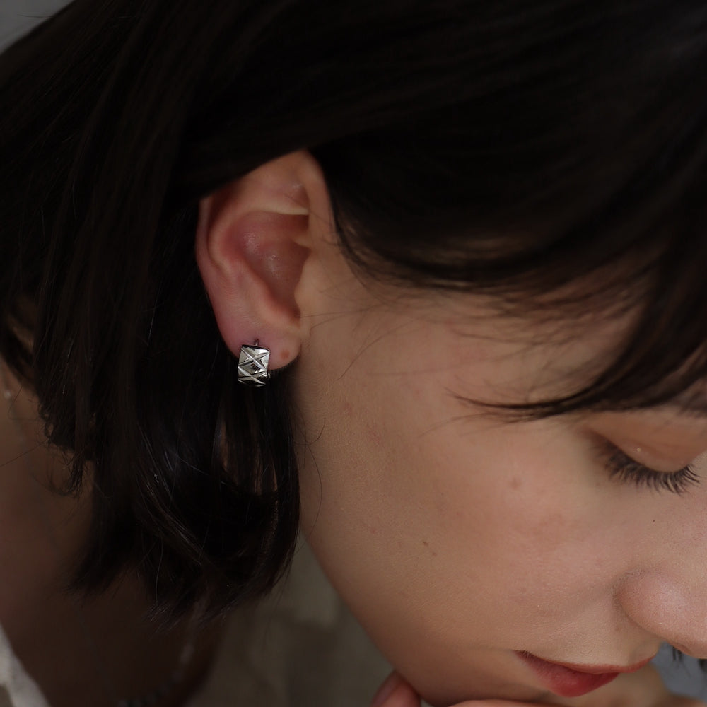 P325 stainless quilting design hoop pierce