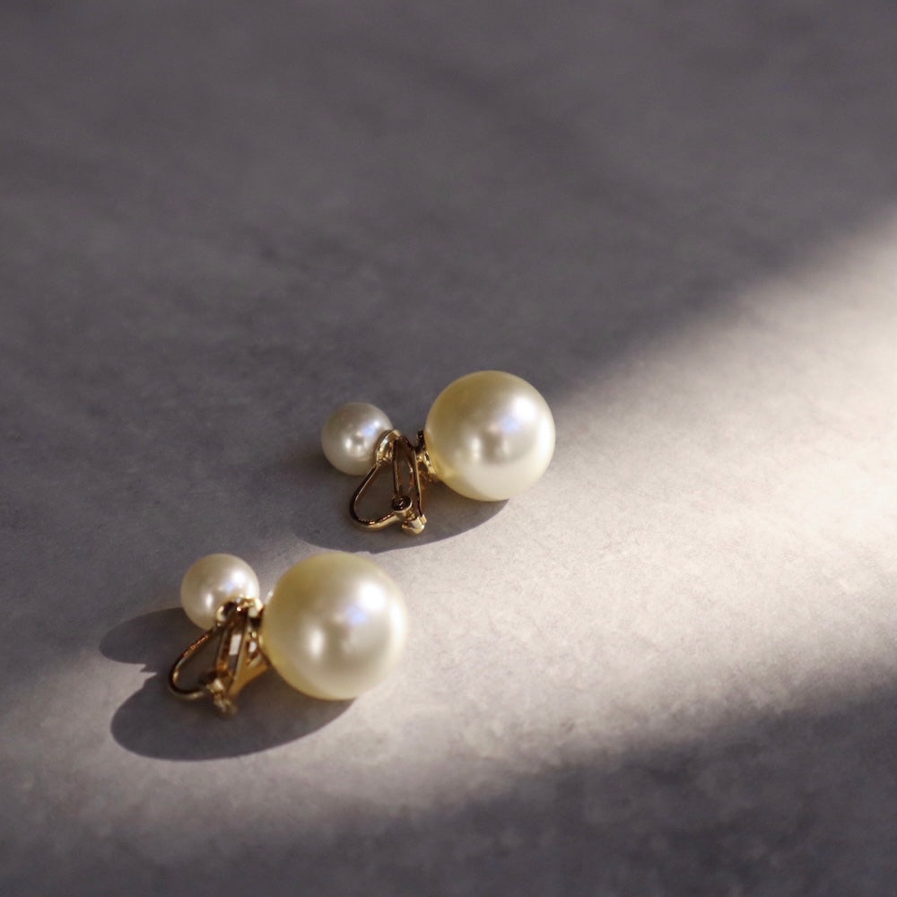P335 2pearl oversized earring