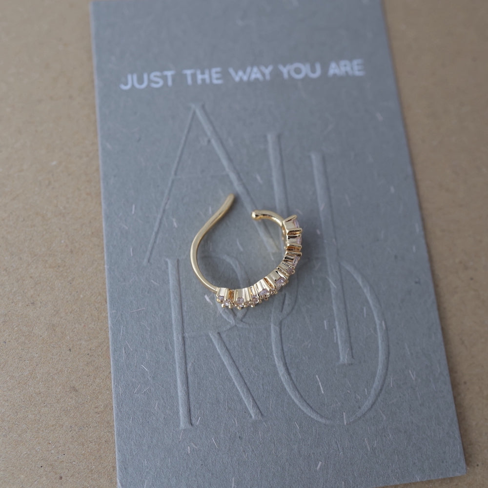C010 zirconia ear cuff