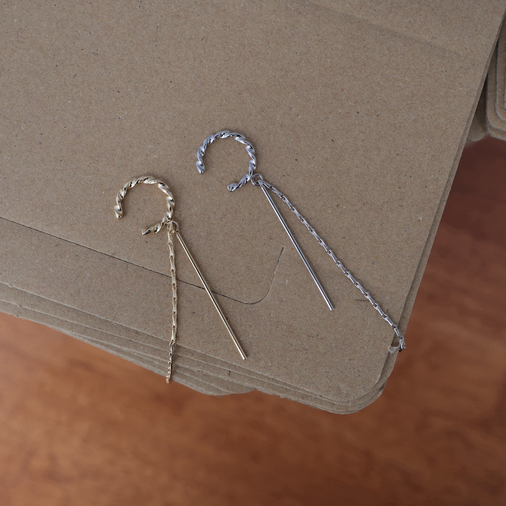 C021 long chain ear cuff