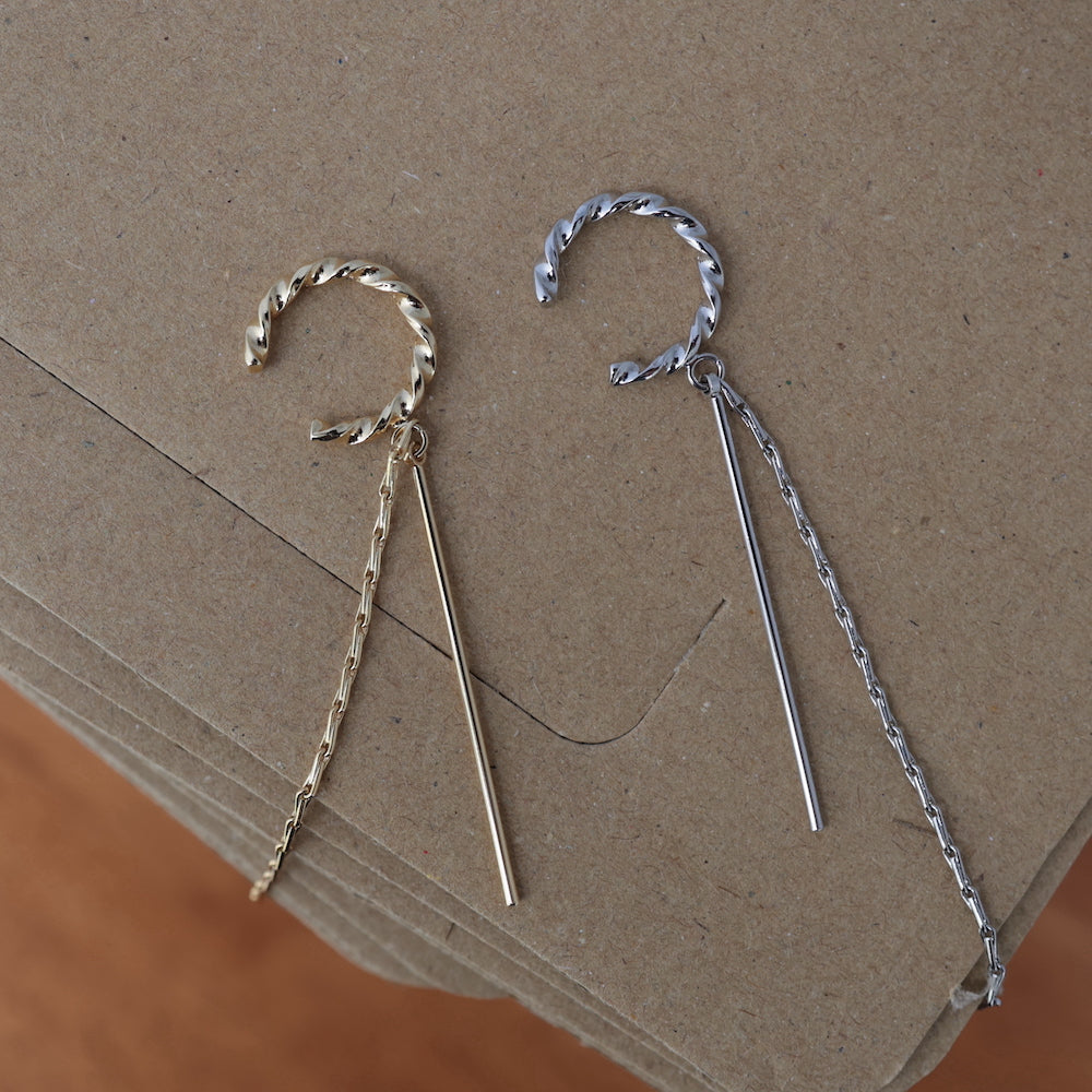 C021 long chain ear cuff