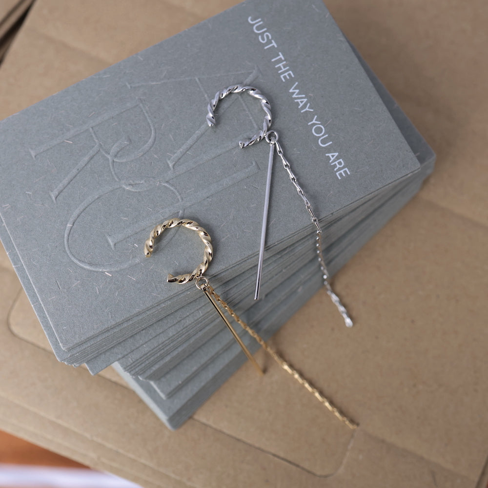 C021 long chain ear cuff