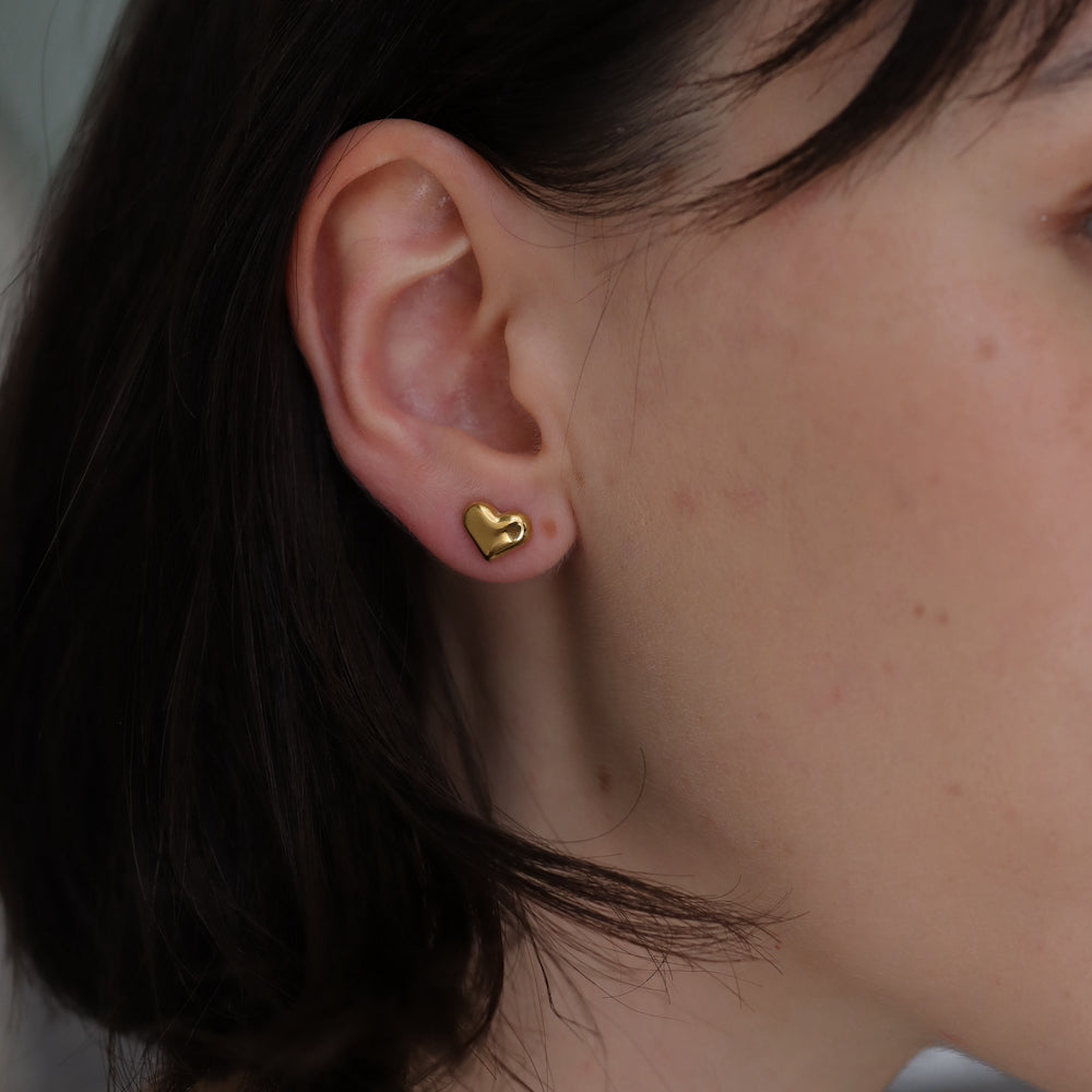 P072 stainless heart minimum pierce