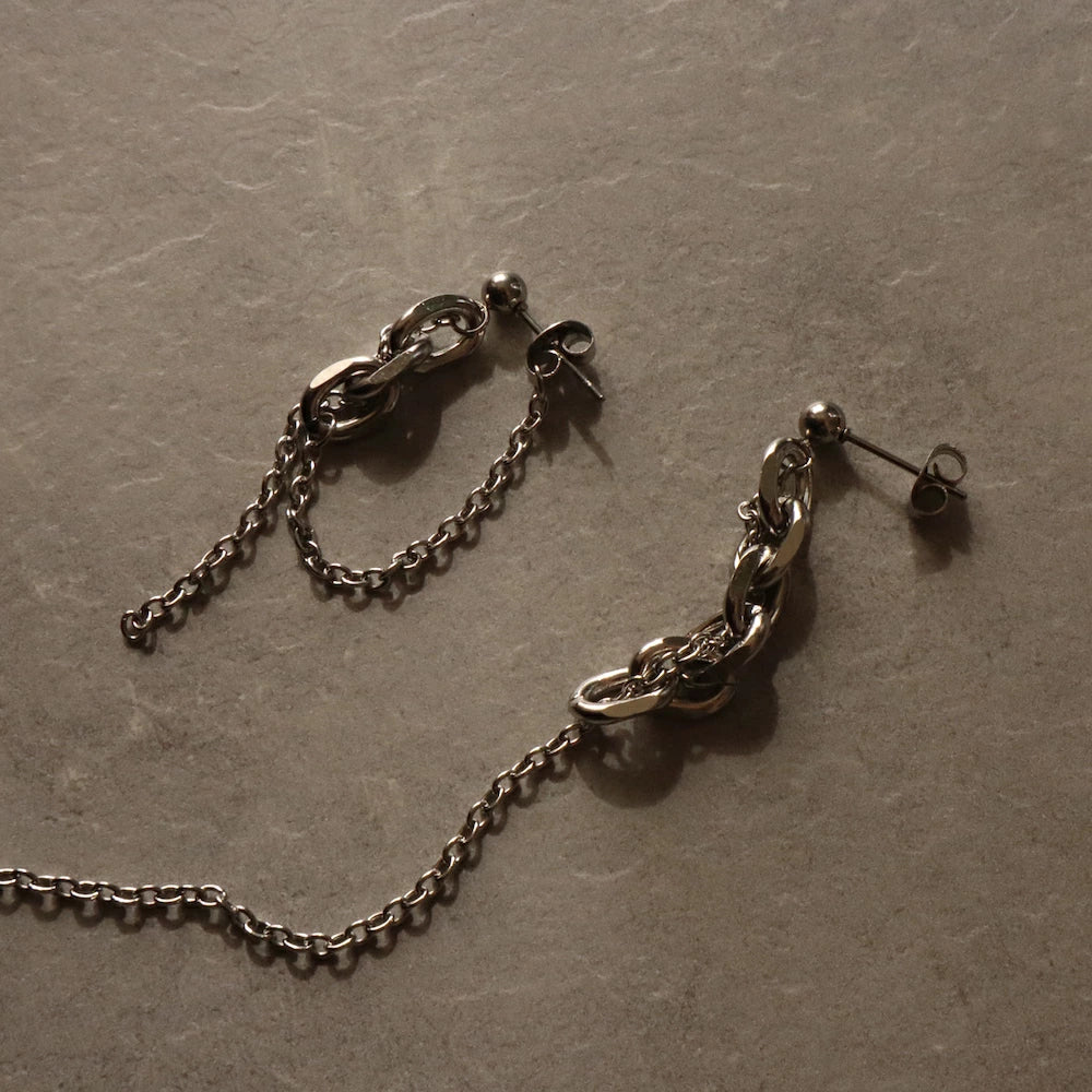 P143  stainless asymmetry long chain pierce