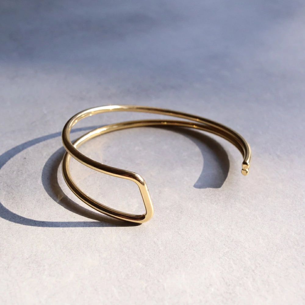 N030 stainless divided bangle