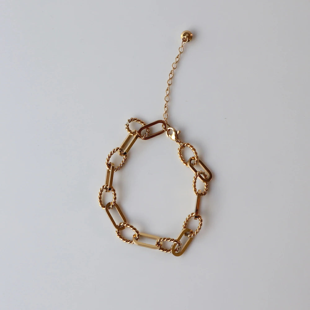 N019 stainless twist chain bracelet