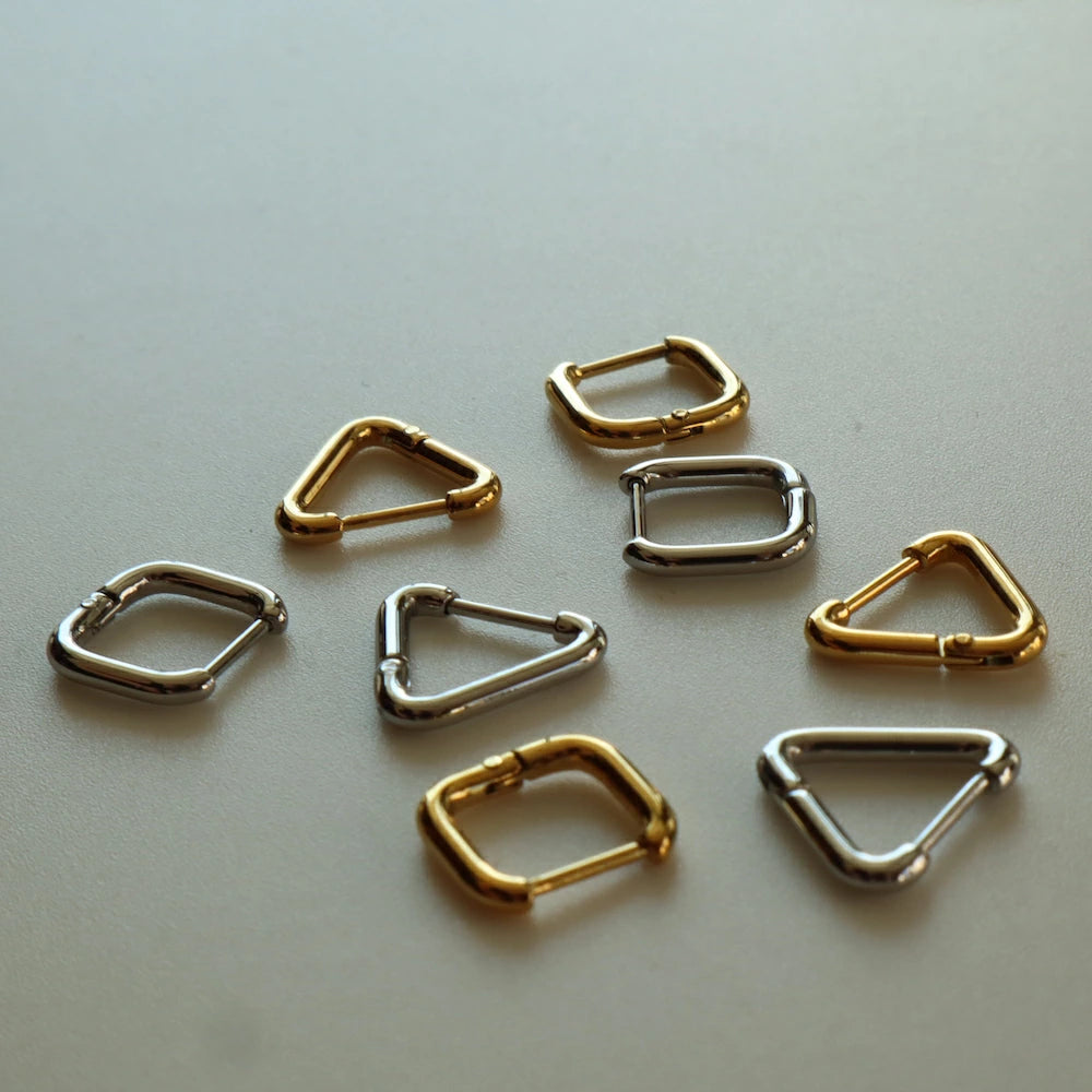 P114  stainless triangle and square minimum pierce