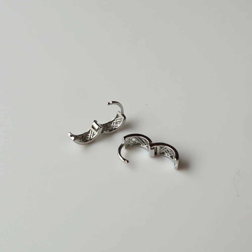 P011  silver925 hoop pierce