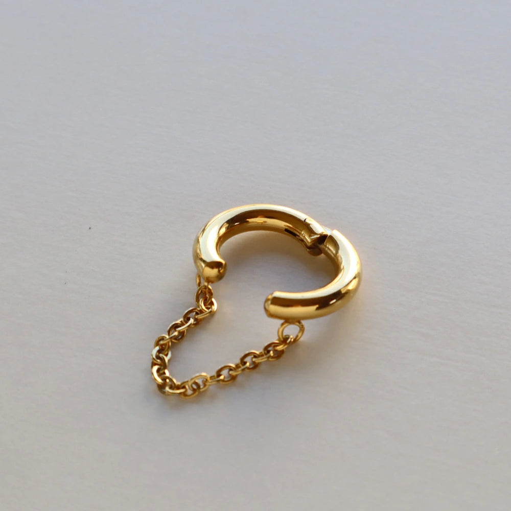 C008 stainless joint chain earcuff