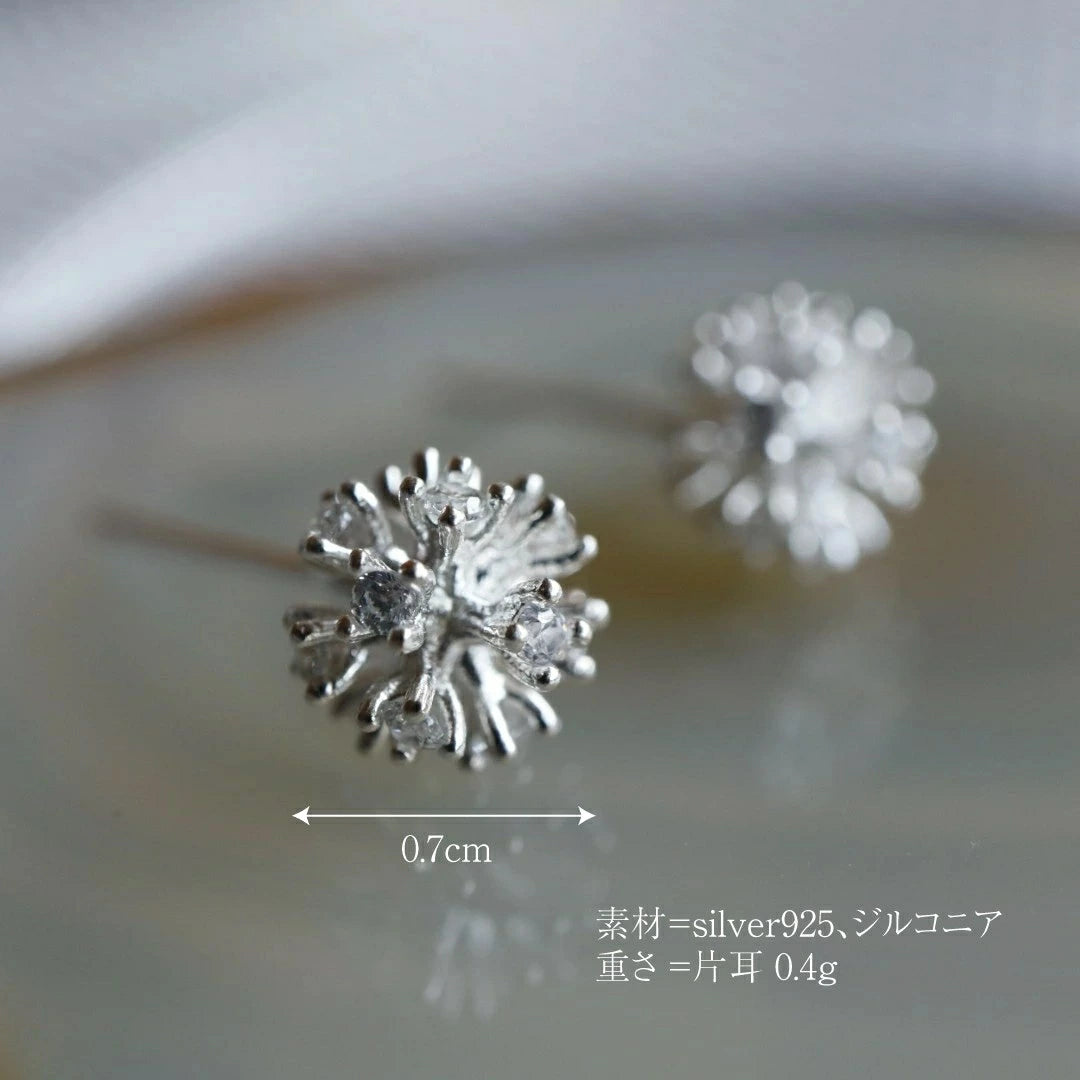 P061  silver925 dandelion fluff minimum pierce