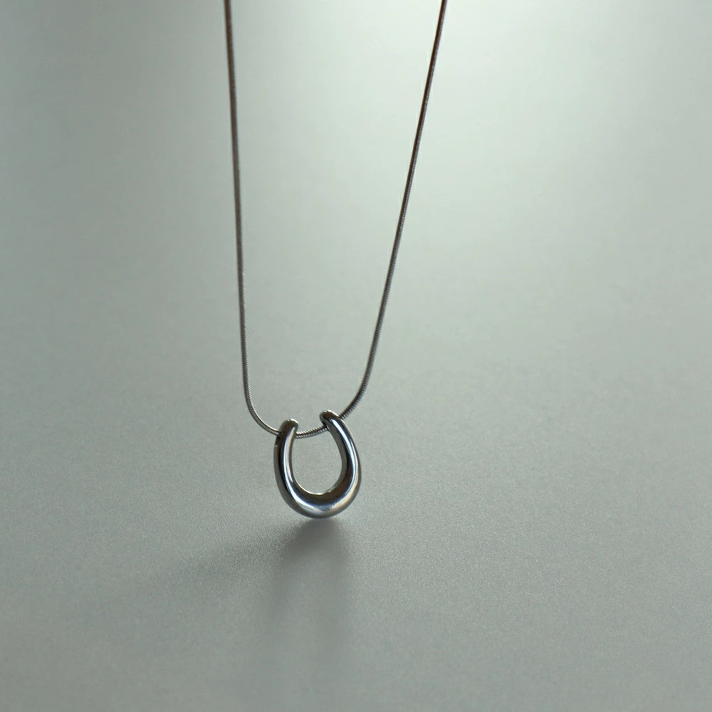 N025 stainless nuance pendant