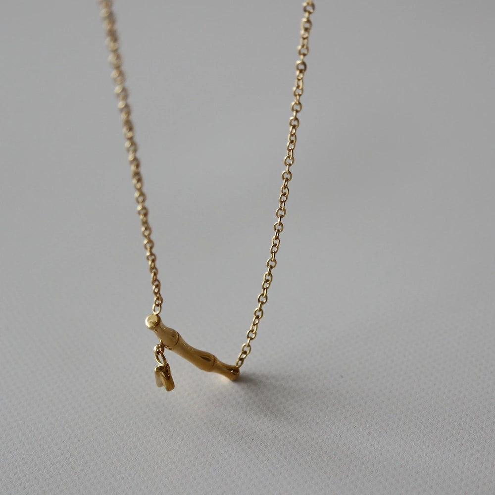 N124  stainless bamboo necklace