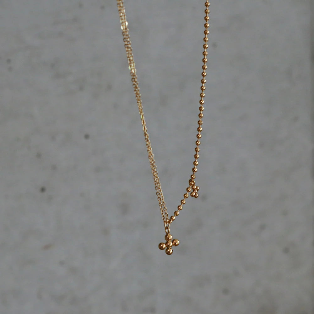 N028  stainless cross half chain necklace
