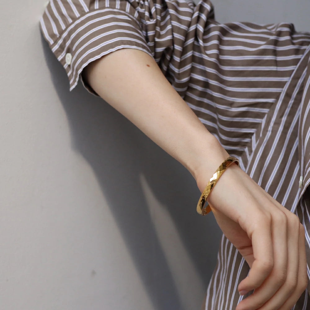 N192  stainless simple casual bangle