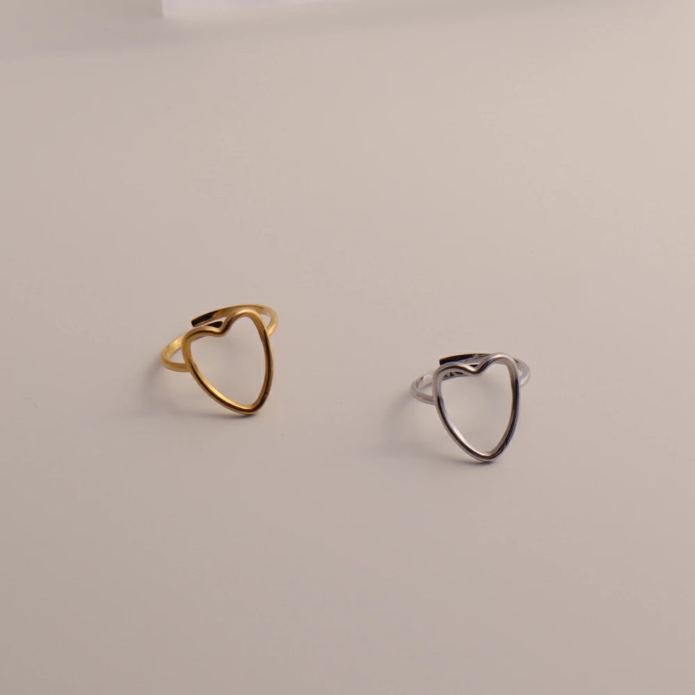 R069  stainless sizefree heart ring