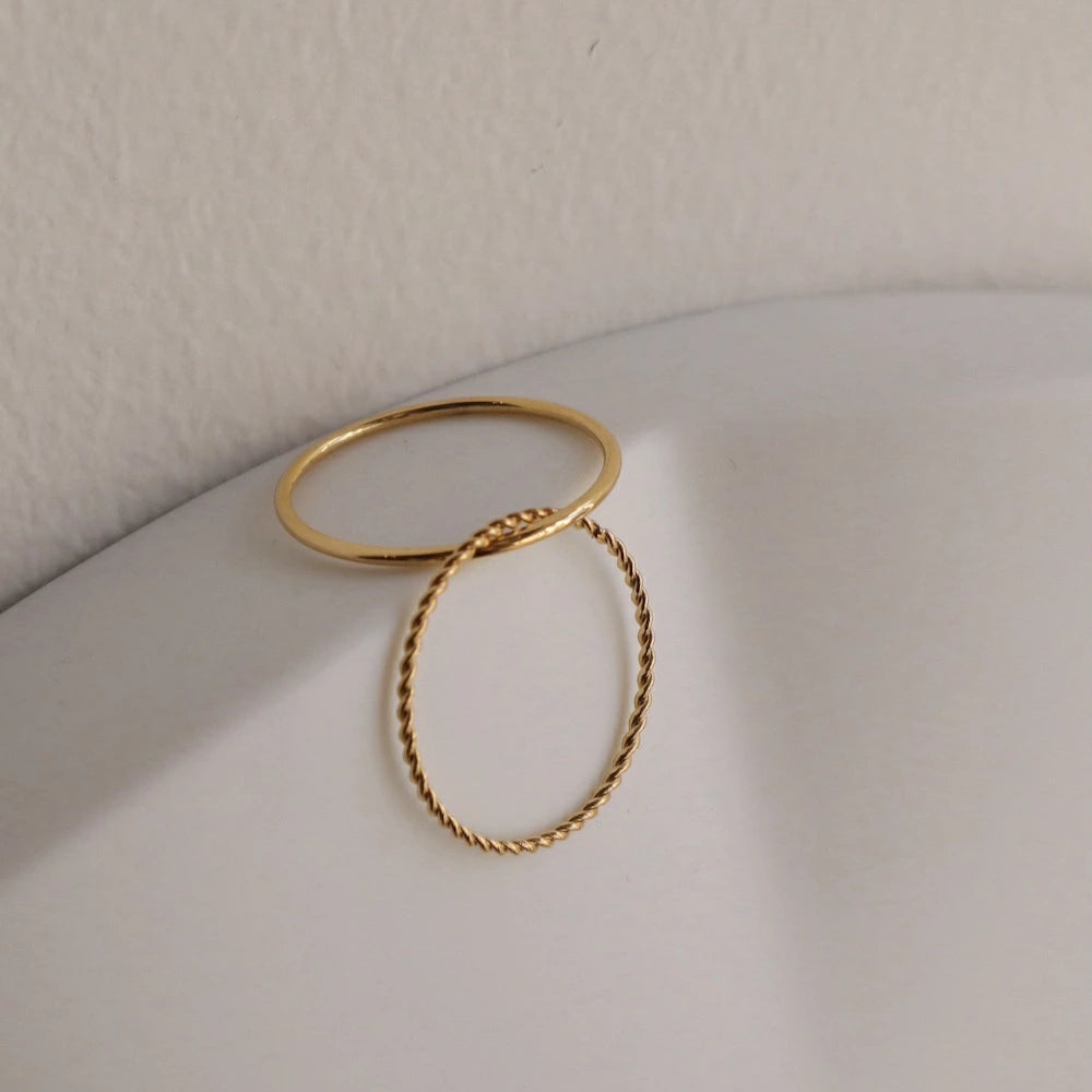 R076  stainless layered twist ring