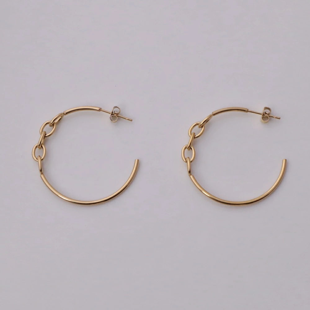 P448  stainless point chain design hoop pierce