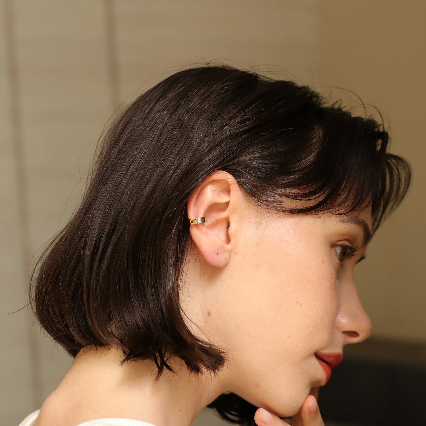 C040  stainless bi-color simple ear cuff